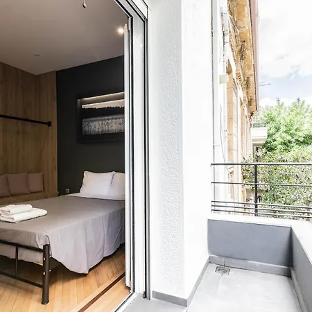 Aris Premium Accommodations Athens Exterior photo