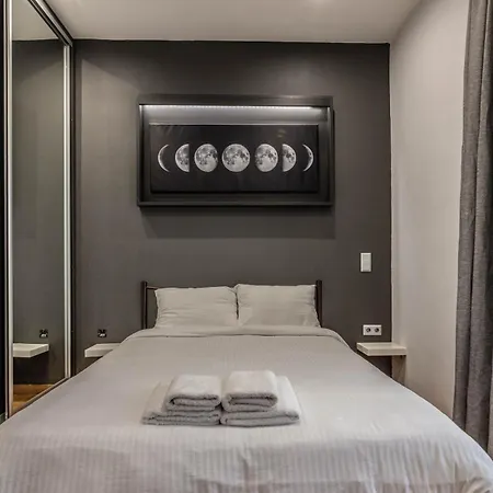 Aris Premium Accommodations Athens Exterior photo