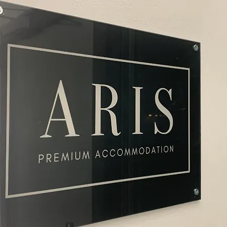 Aris Premium Accommodations Athens Exterior photo