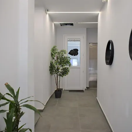 Aris Premium Accommodations Athens Exterior photo