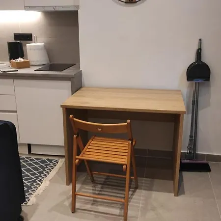 Aris Premium Accommodations Athens Room photo