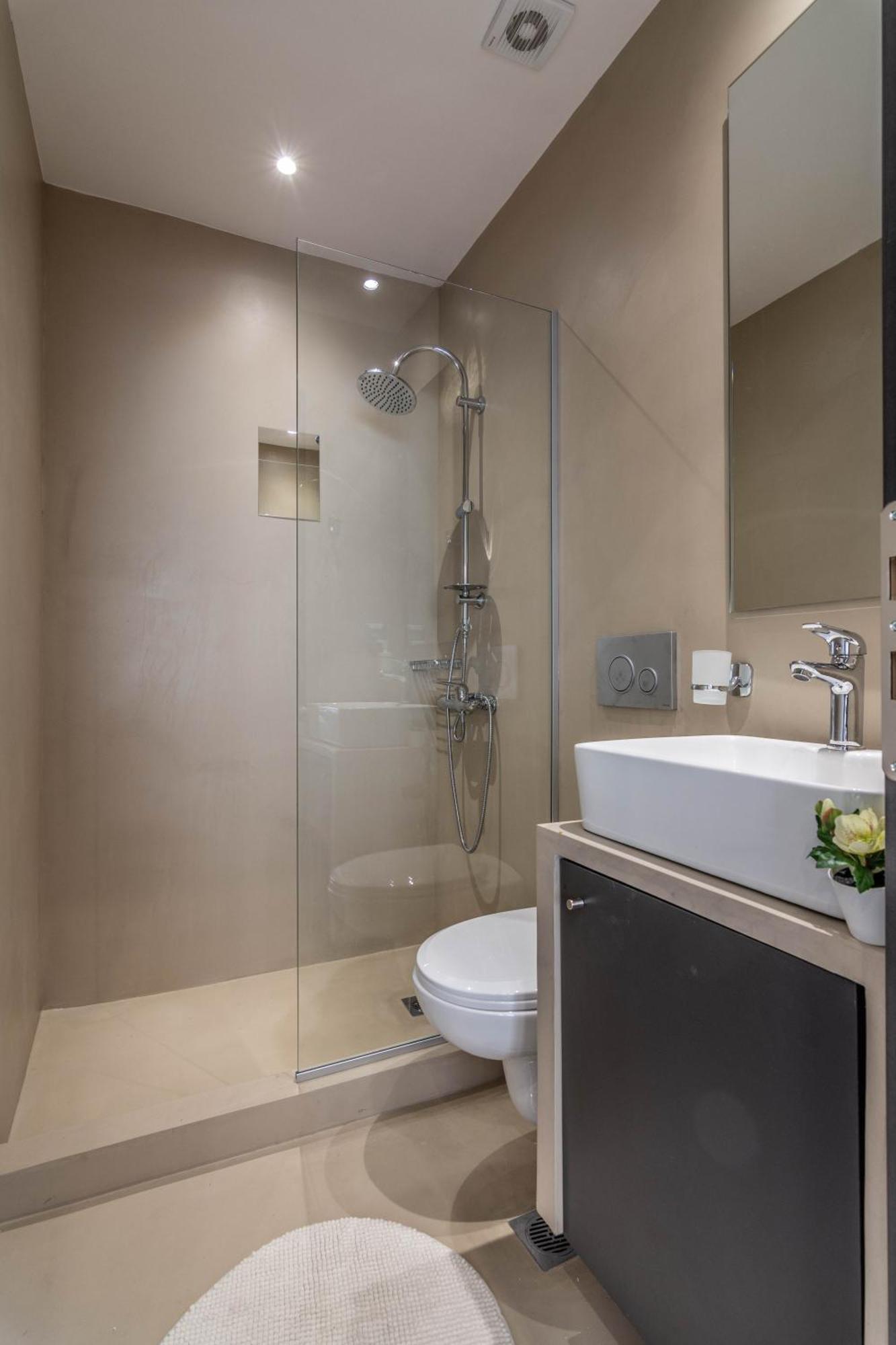 Aris Premium * Athens